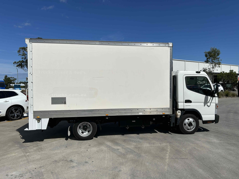 2016 Fuso 515 Canter Pantech - SOLD