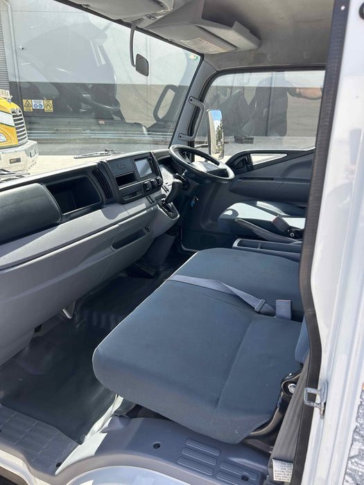 2016 Fuso 515 Canter Pantech - SOLD