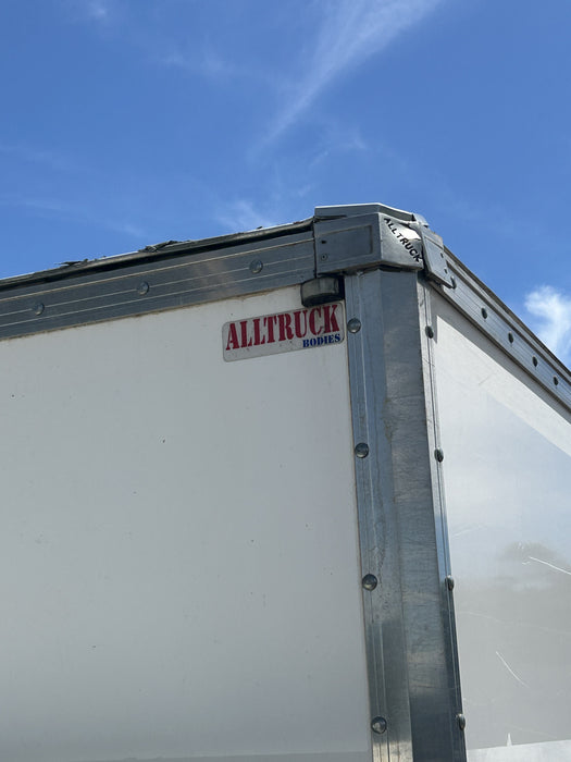 2016 Fuso 515 Canter Pantech - SOLD