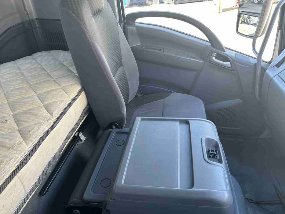 2015 Isuzu FSD 700 Long - SOLD