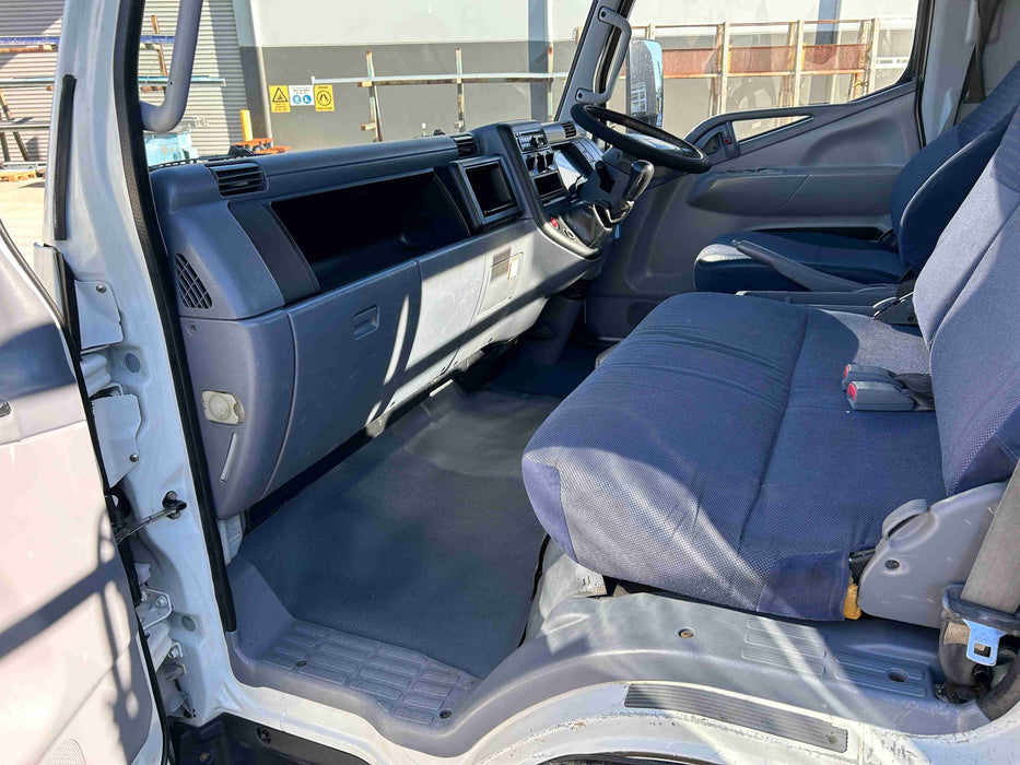 2009 Mitsubishi Canter 2.0 - SOLD