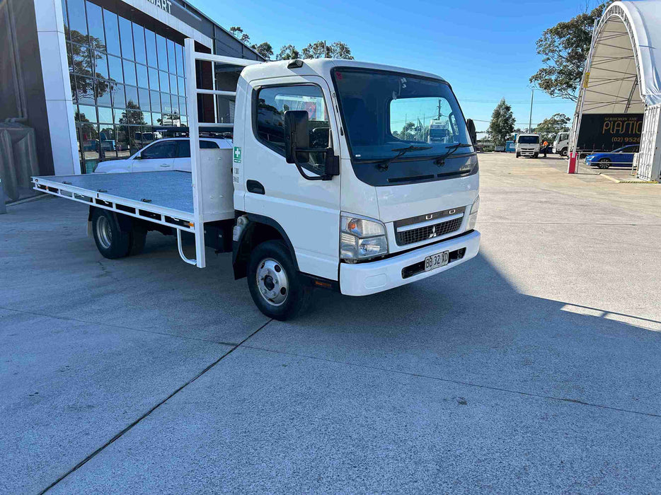 2009 Mitsubishi Canter 2.0 - SOLD