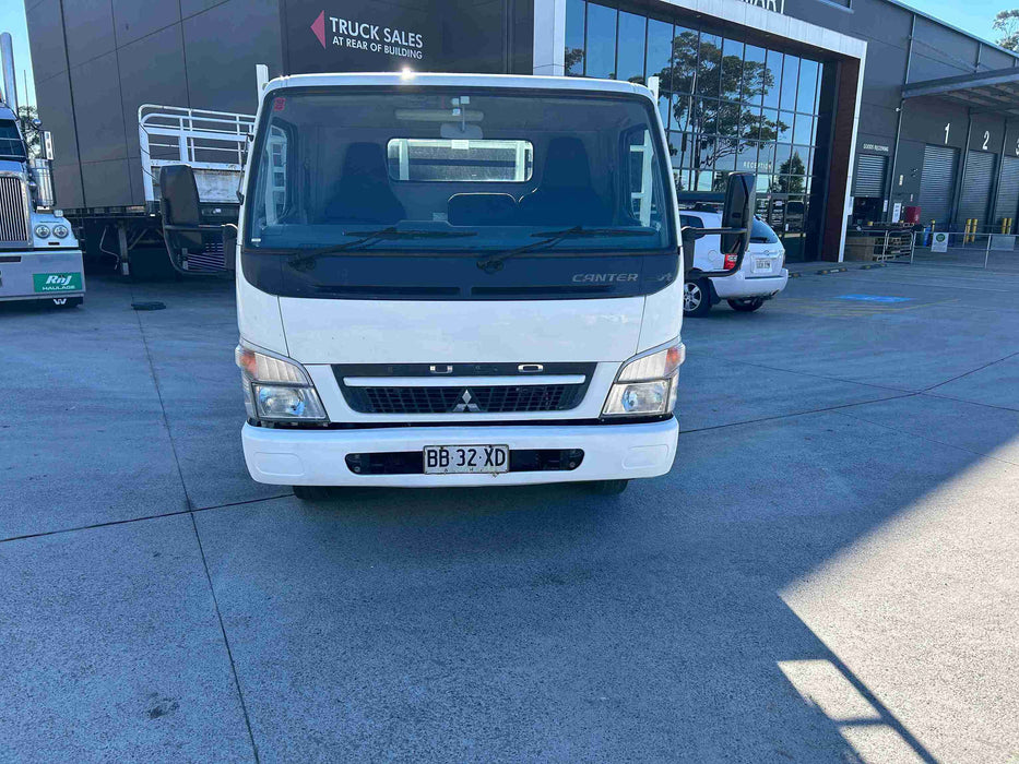 2009 Mitsubishi Canter 2.0 - SOLD