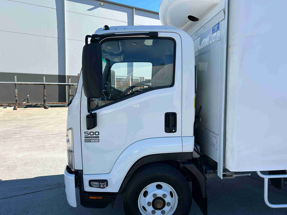 2014 Isuzu Frr 500 Long - SOLD