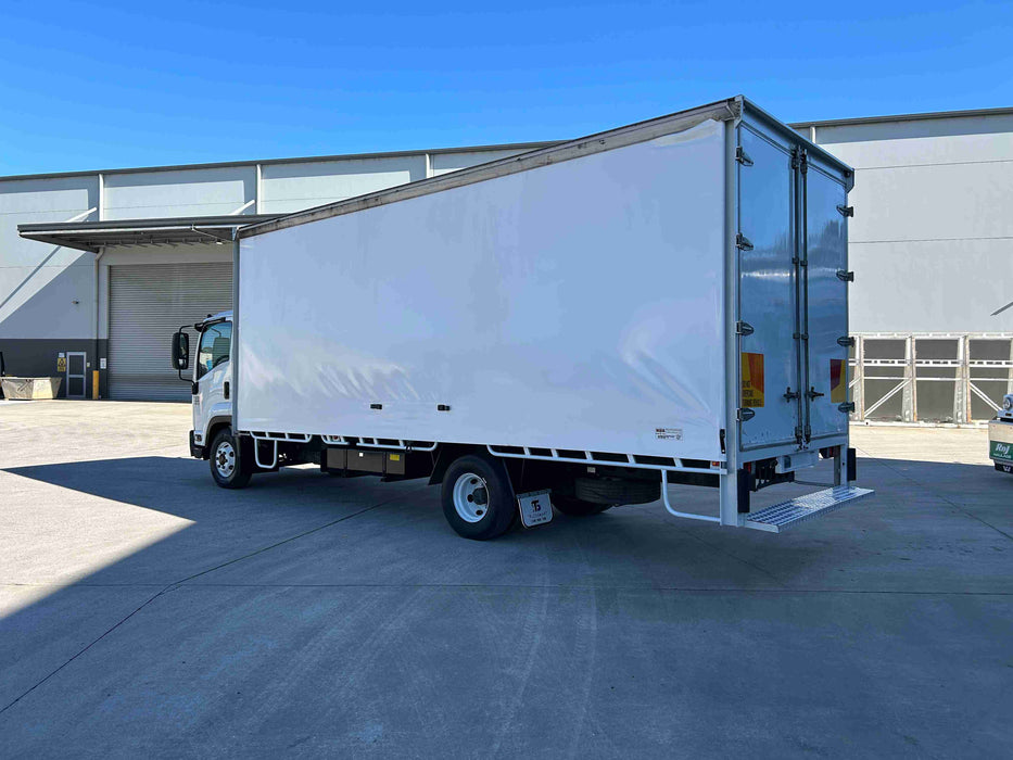 2014 Isuzu Frr 500 Long - SOLD