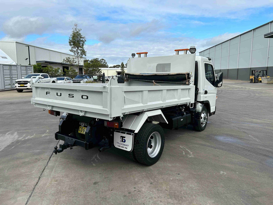 2017 Fuso Canter 715 - SOLD