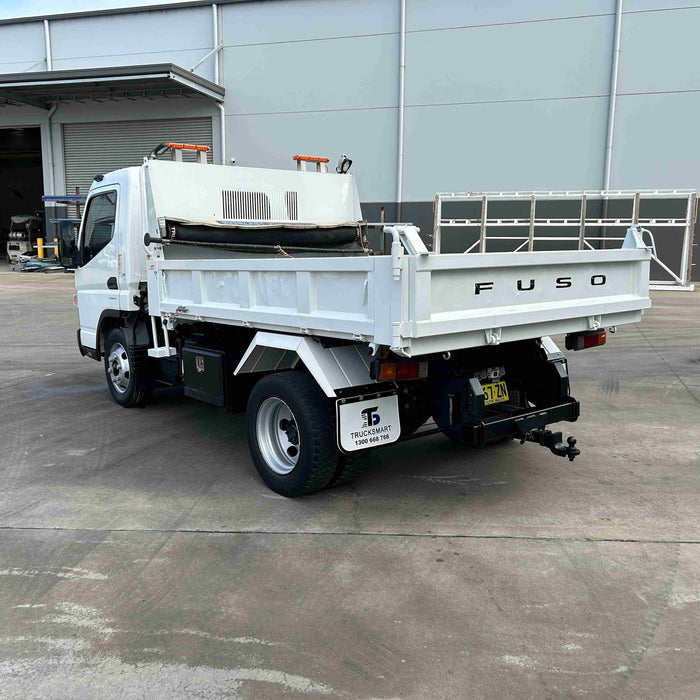 2017 Fuso Canter 715 - SOLD