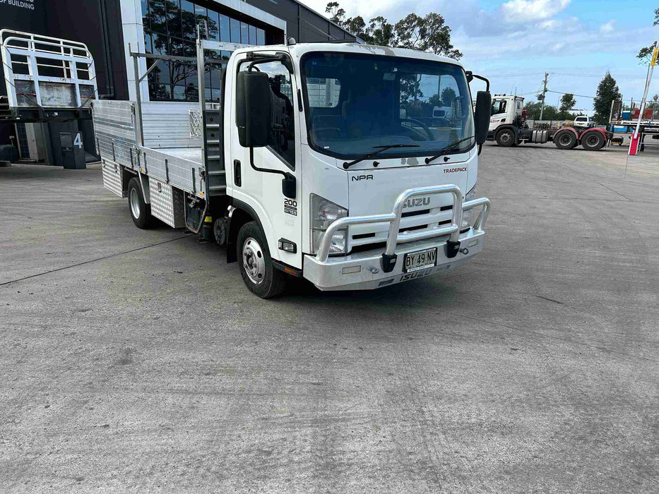 2014 Isuzu NPR 200 - SOLD