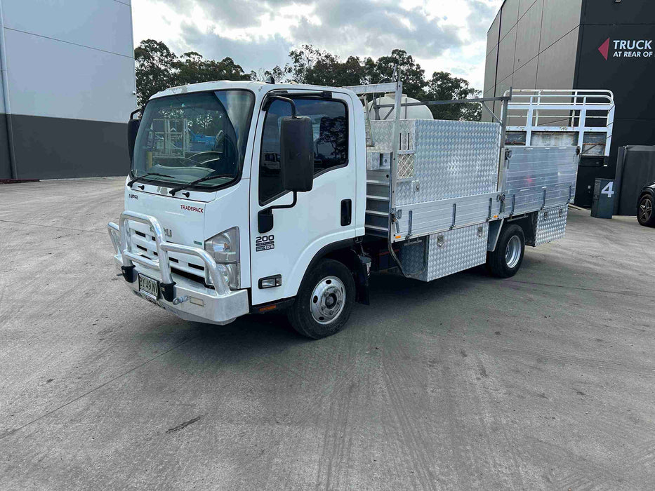 2014 Isuzu NPR 200 - SOLD