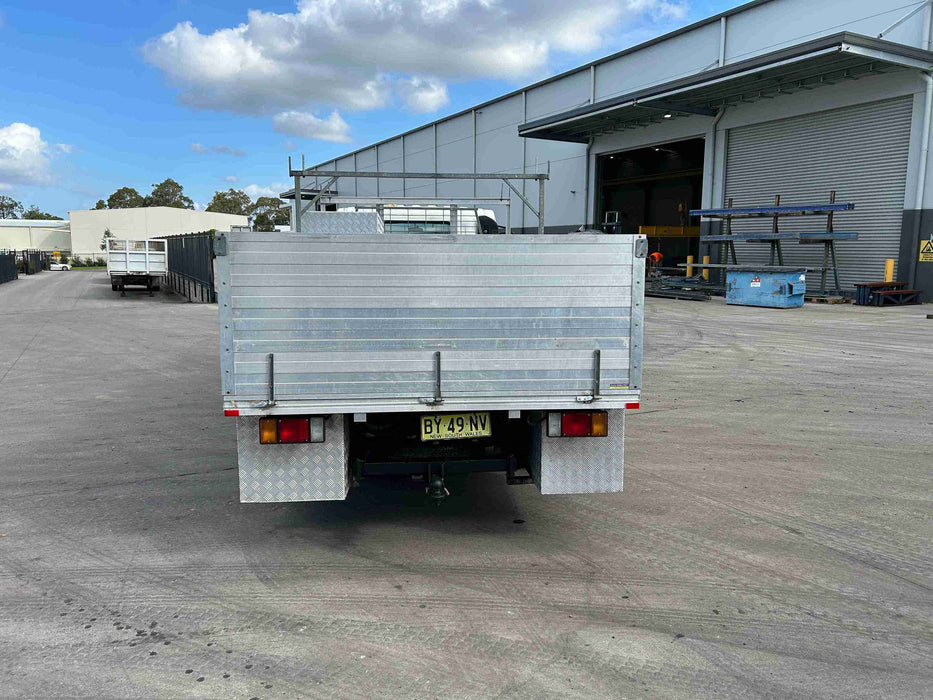 2014 Isuzu NPR 200 - SOLD
