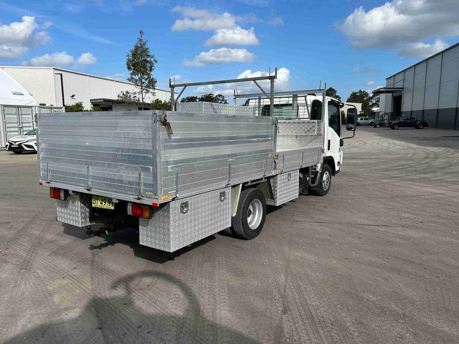 2014 Isuzu NPR 200 - SOLD