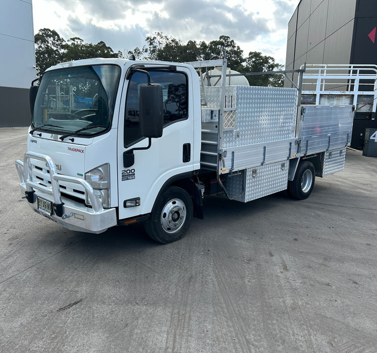2014 Isuzu NPR 200 - SOLD