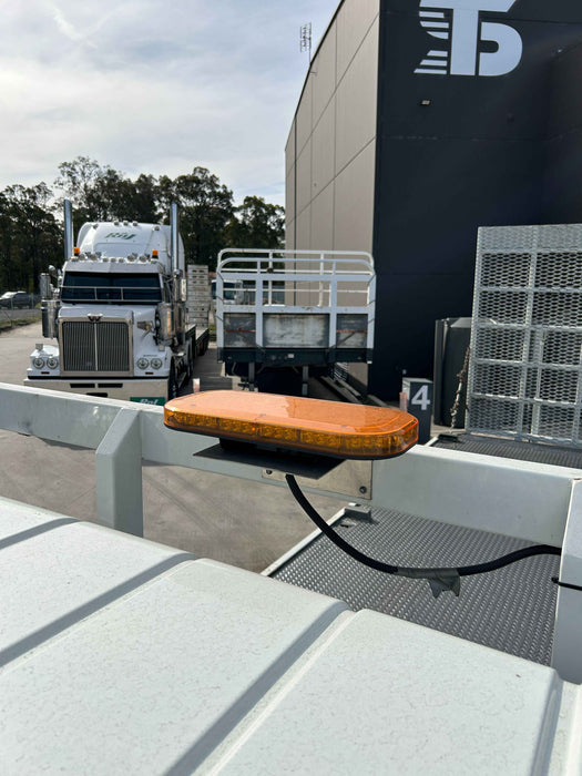 2018 Mitsubishi Fuso Canter 918 - SOLD