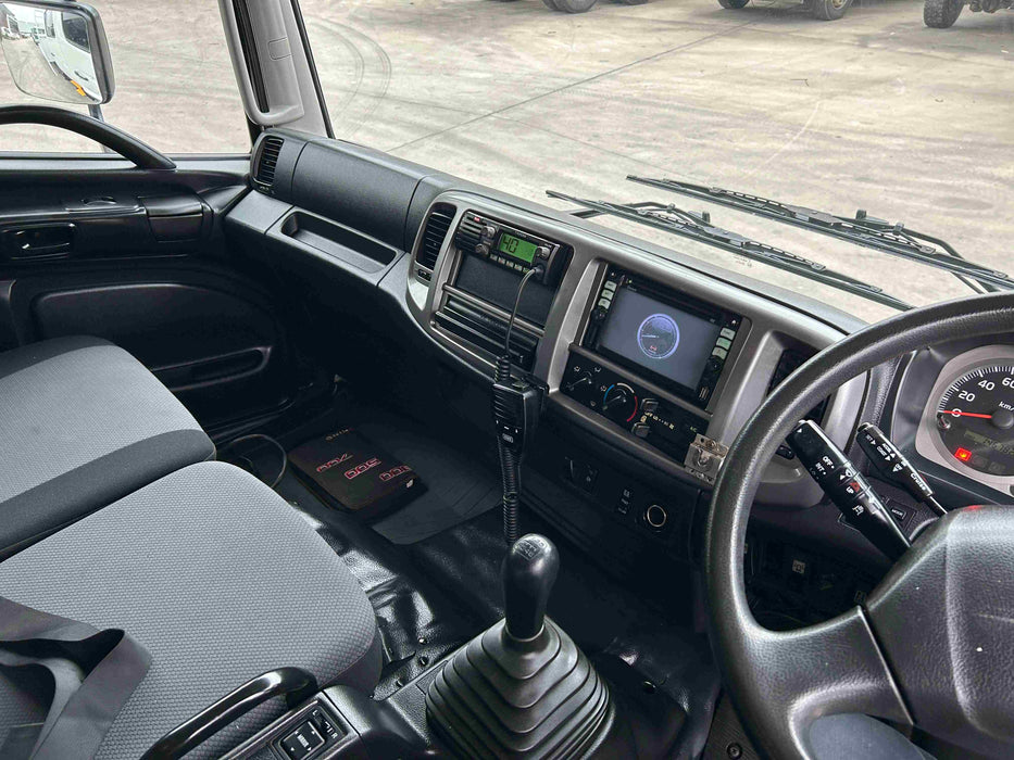 2015 Hino FD 1124 - SOLD