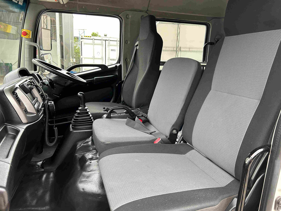 2015 Hino FD 1124 - SOLD