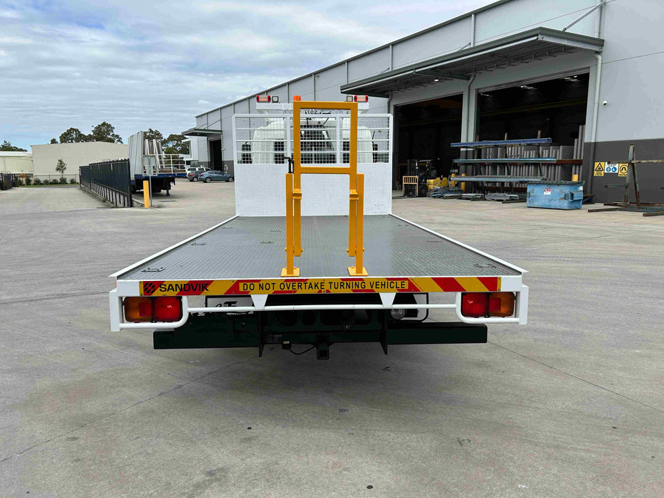 2015 Hino FD 1124 - SOLD