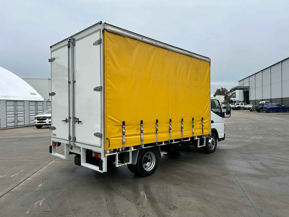 2018 Fuso Canter 815