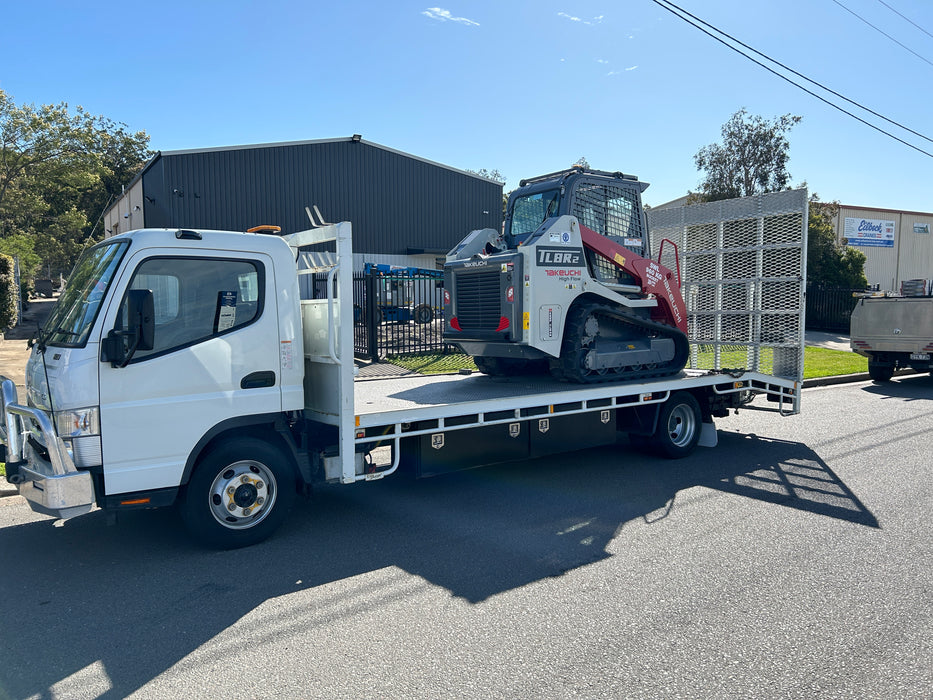 2018 Mitsubishi Fuso Canter 918