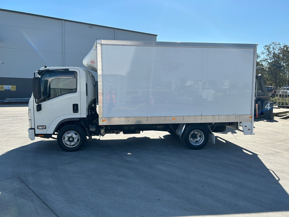 2018 Isuzu Npr 45-155