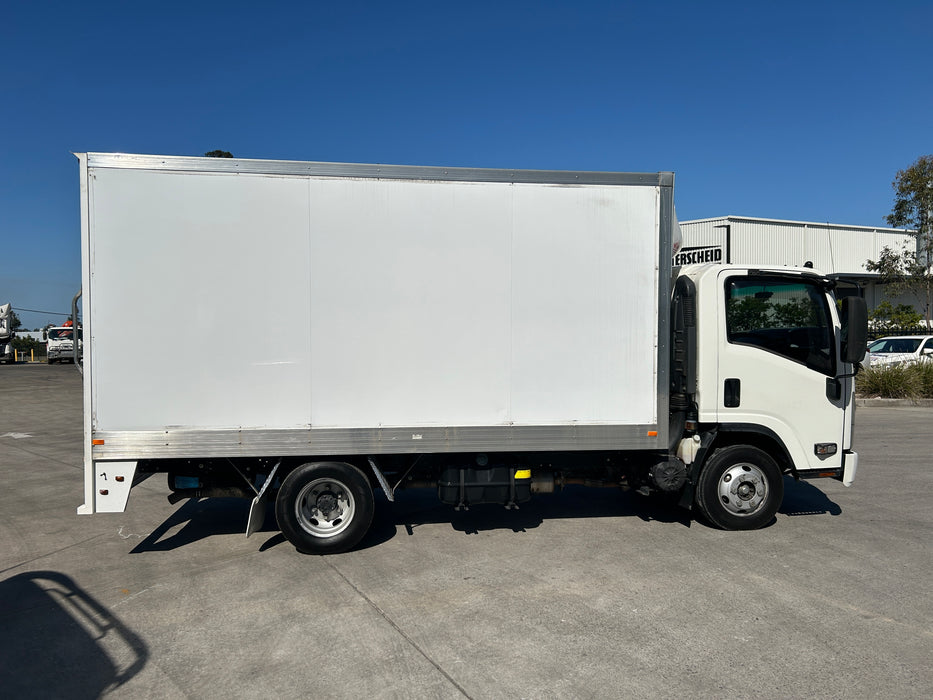 2018 Isuzu Npr 45-155