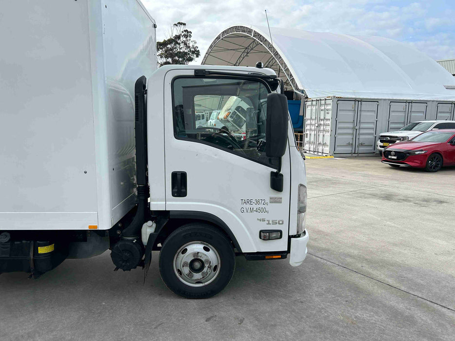 2018 Isuzu Nnr 45 150