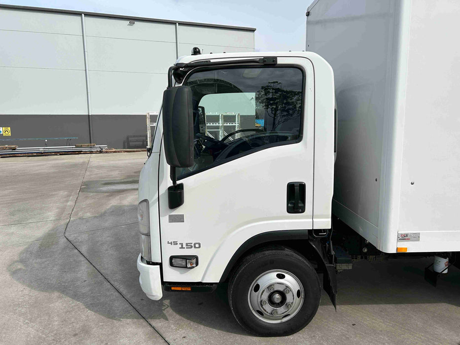 2018 Isuzu Nnr 45 150