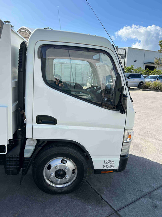 2015 Fuso Canter 515