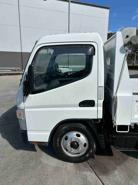 2015 Fuso Canter 515