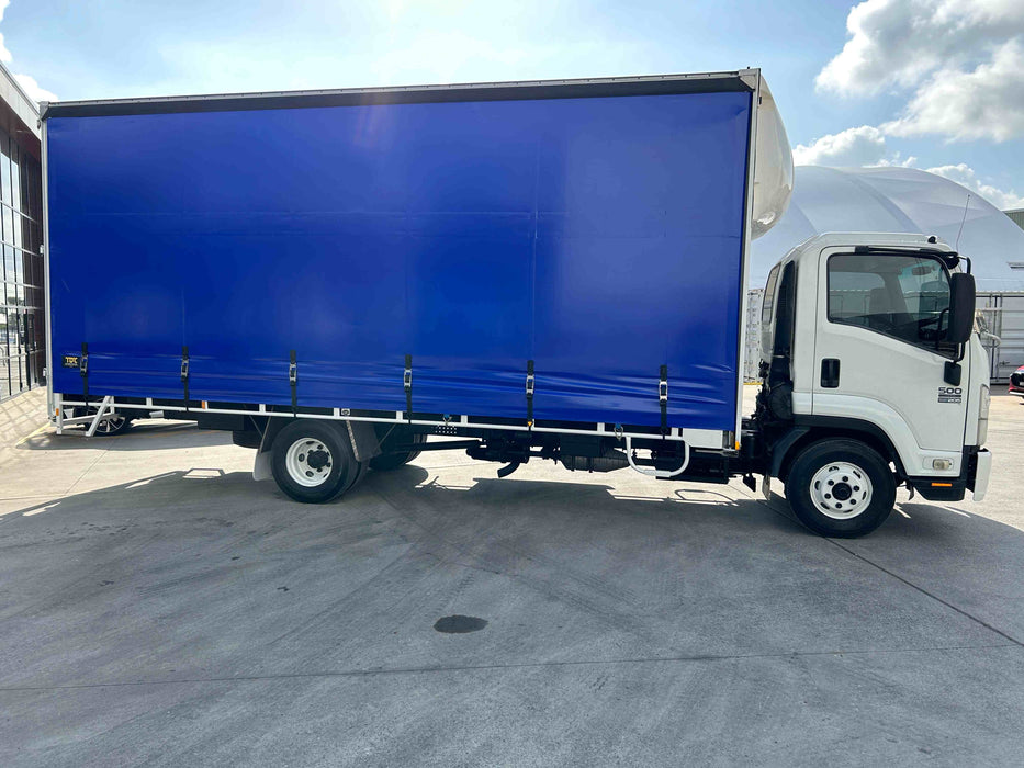 2011 Isuzu Frr 500  - 10 Pallet Curtainsider