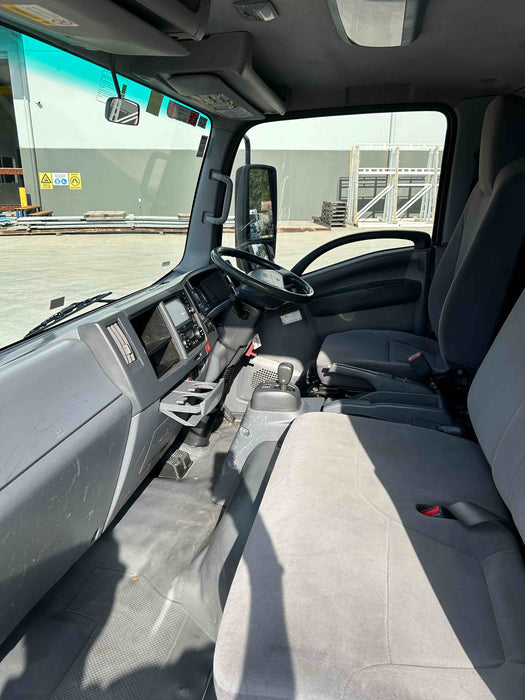 2013 Isuzu Nqr 450 Medium