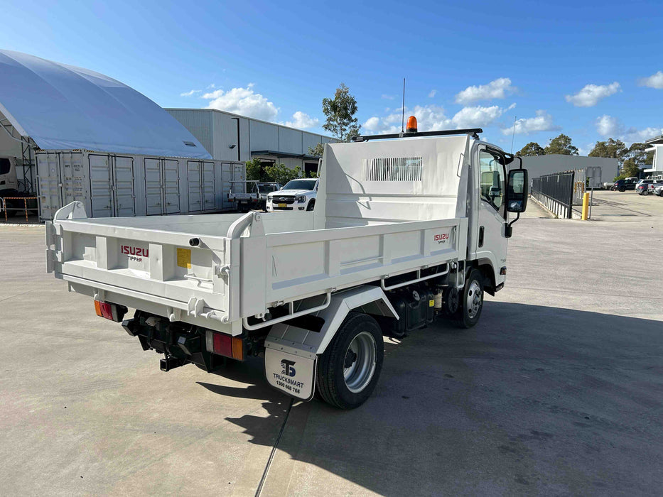 2022 Isuzu NLR 45-150 Tipper