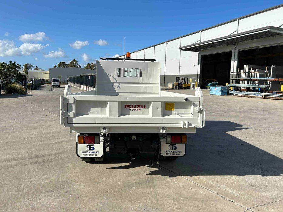 2022 Isuzu NLR 45-150 Tipper