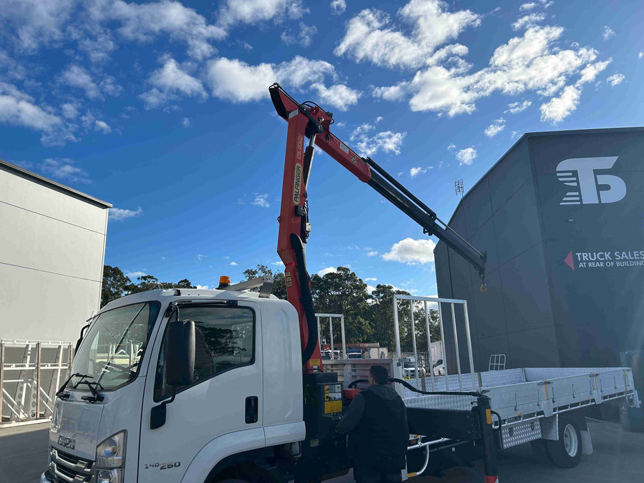 2017 Isuzu FSR - SOLD