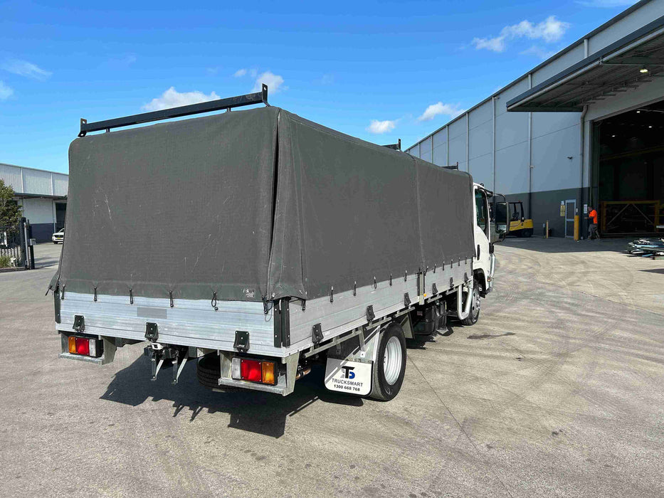 2019 Isuzu NNR 45-150