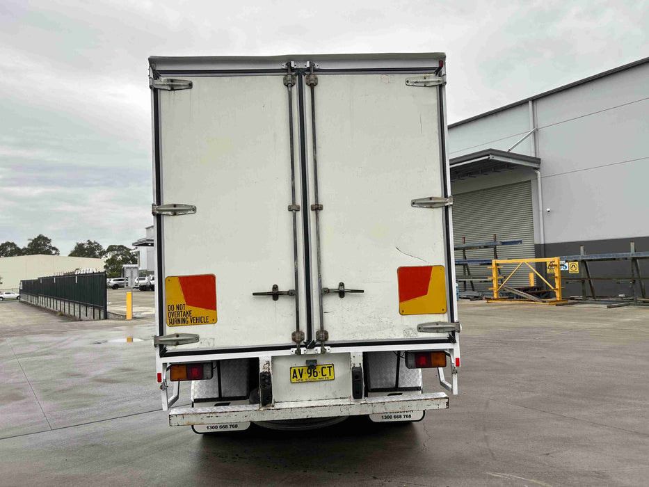 2007 Fuso FN 14 Fighter