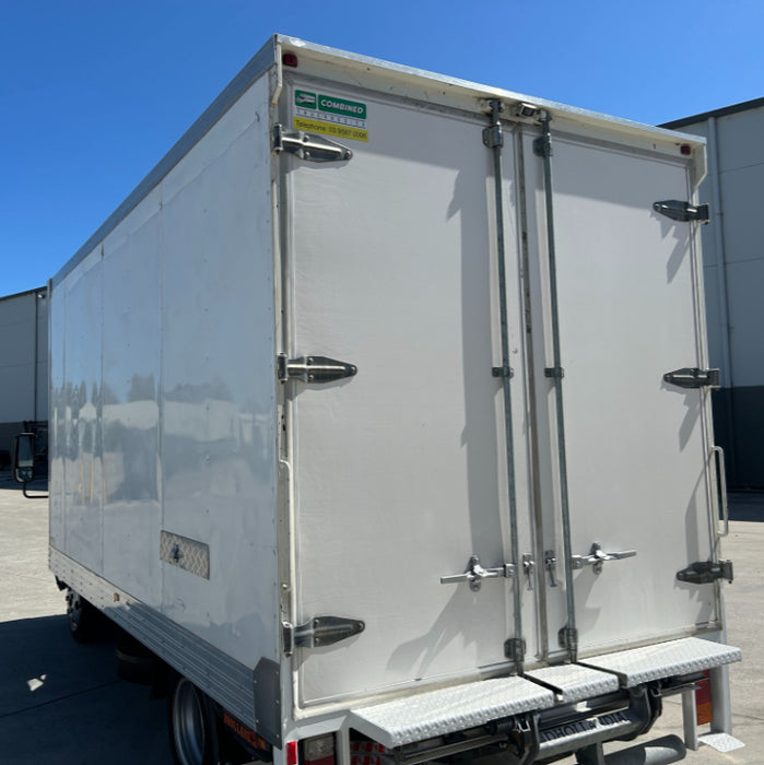 2021 Hino 300 616
