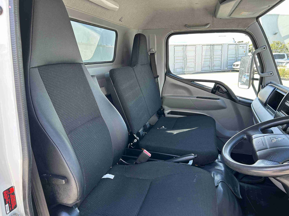 2021 Fuso CANTER 515