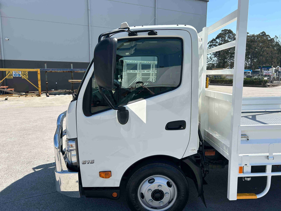 2020 Hino 300 616