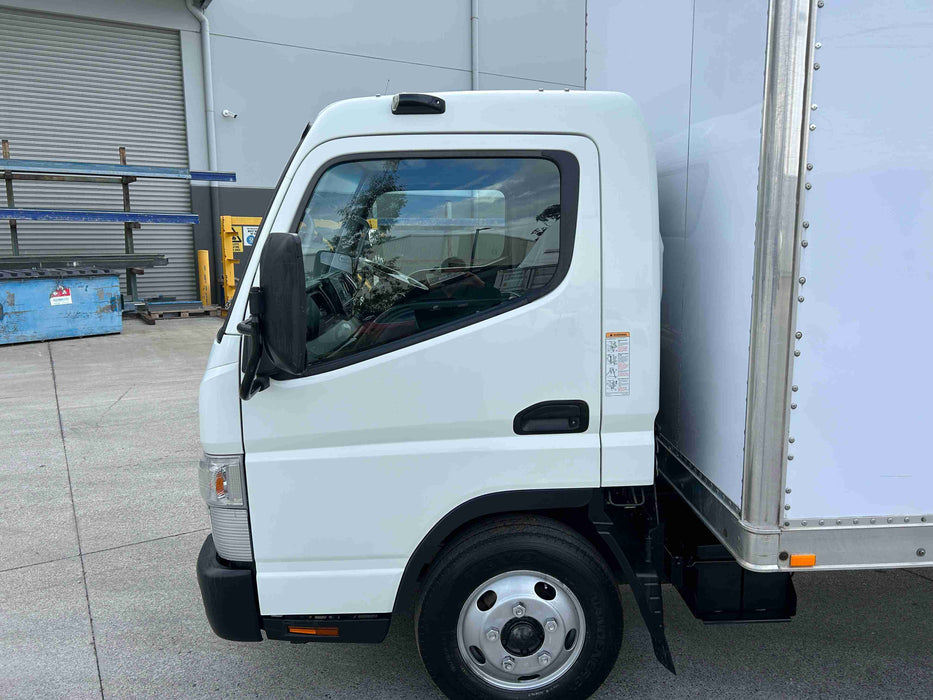 2019 Fuso Canter 615