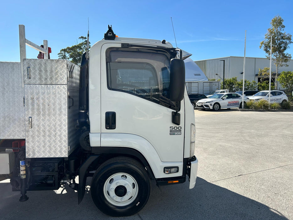 2014 Isuzu FRR 500