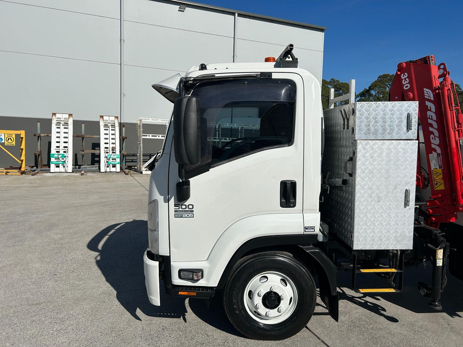 2014 Isuzu FRR 500