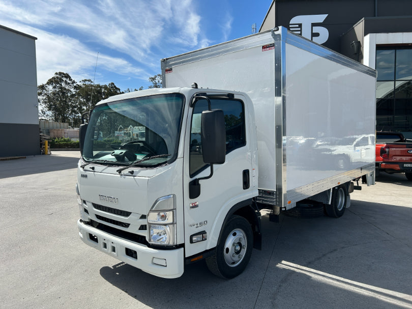 2024 Isuzu Nnr 45 150