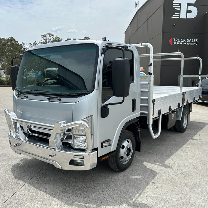 2017 Isuzu NPR 45 155
