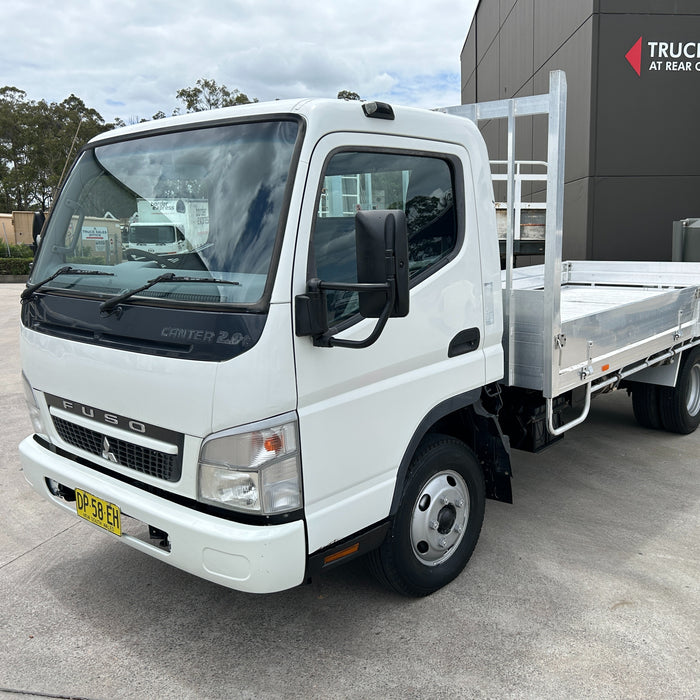 2009 Fuso Canter