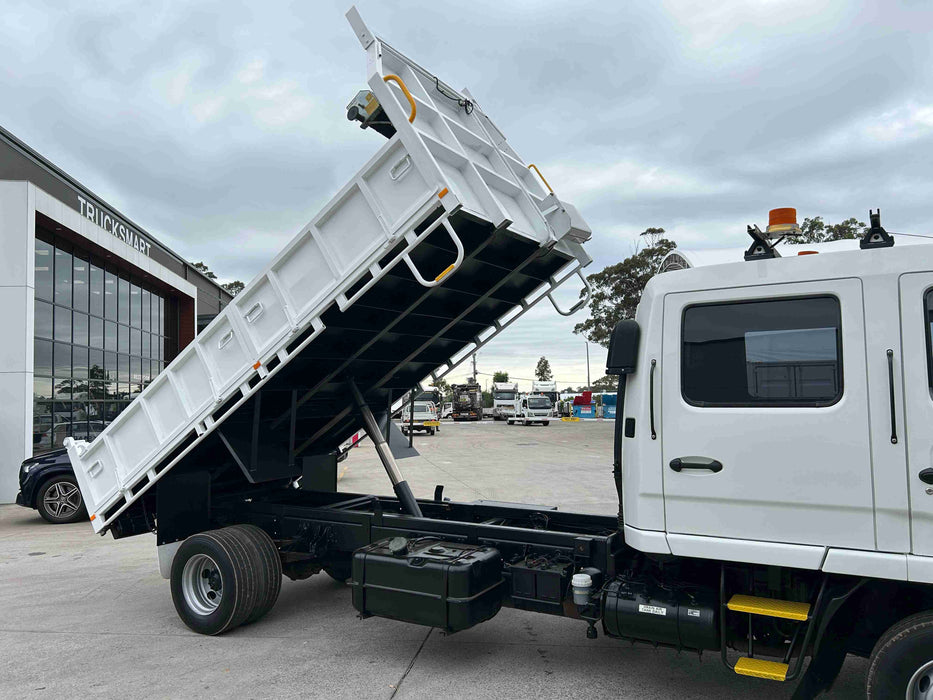 2012 Fuso Fighter 1024 FK
