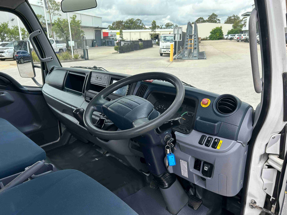 2017 Fuso Canter 515