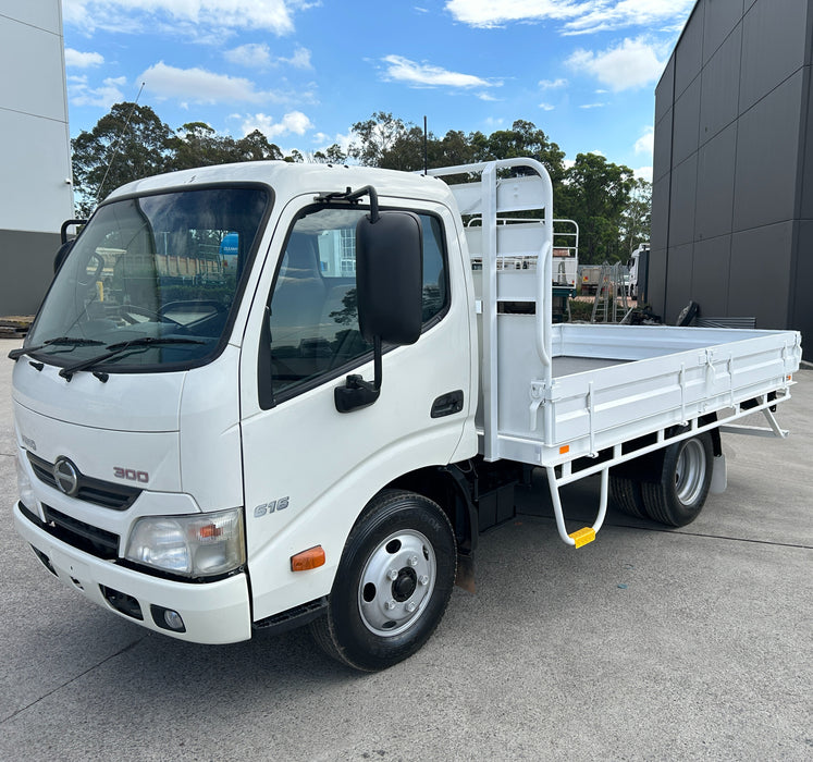 2013 Hino 300 Series 616