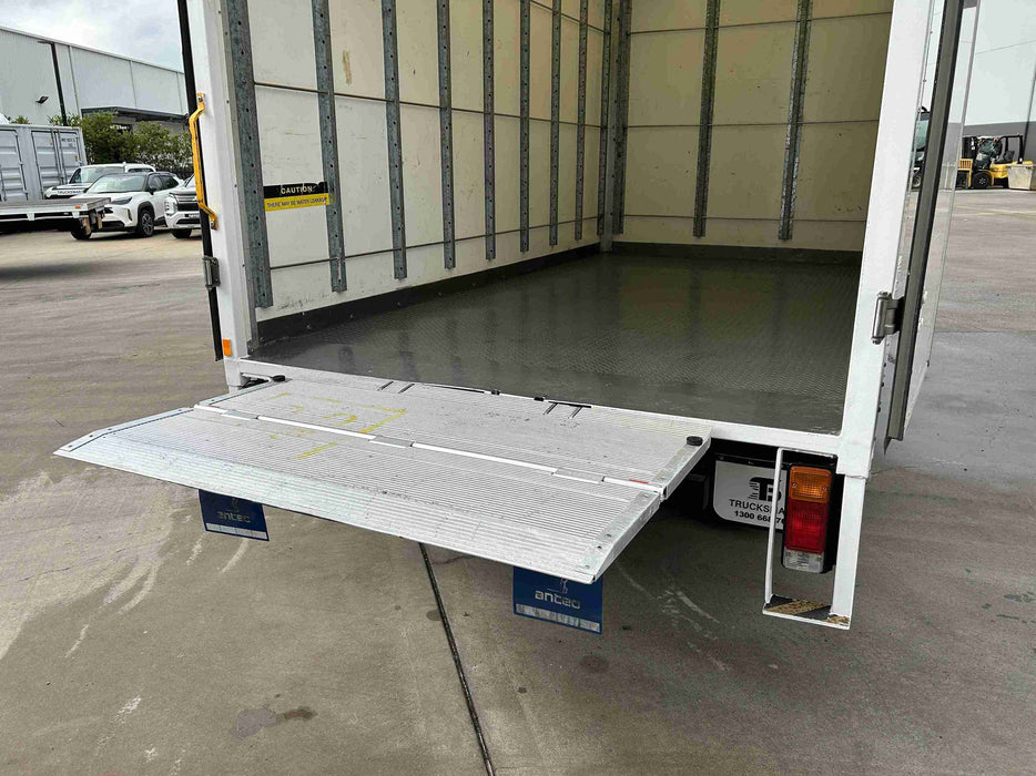 2021 Hino 300 Series 616