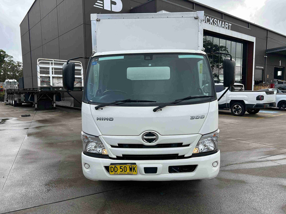 2021 Hino 300 Series 616