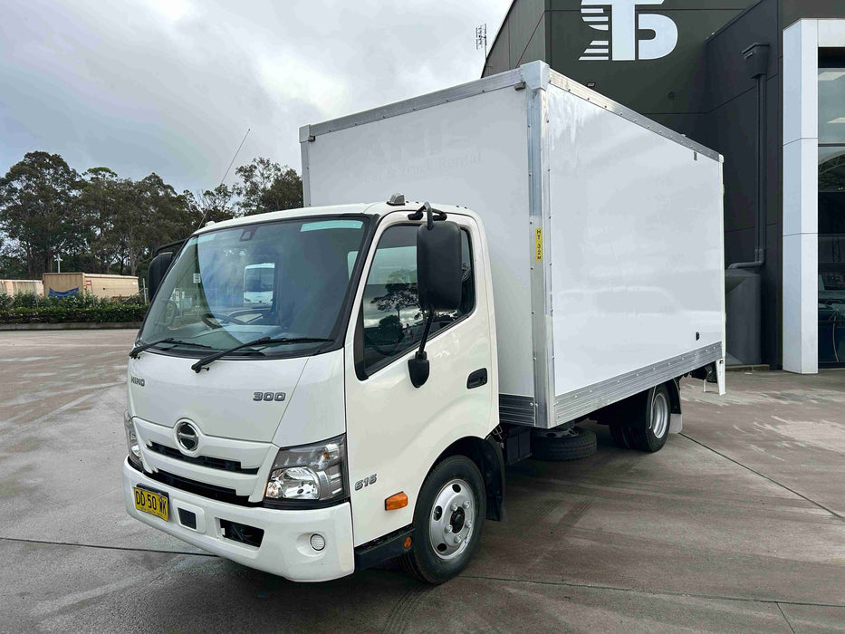 2021 Hino 300 Series 616